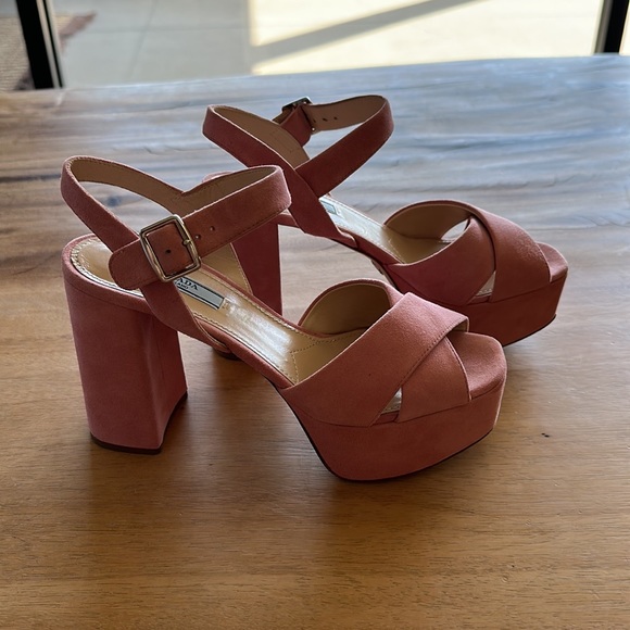 Prada suede platform heels size 38 - Picture 2 of 5